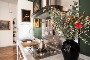 Sophisticated apt near Duomo