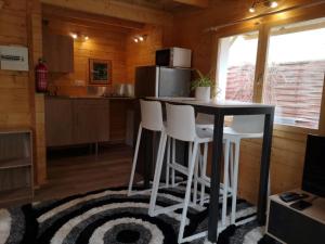 Appartements Le Petit Chalet de Nimes Shantay Youstay : photos des chambres