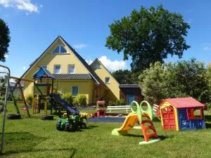 Family Apartments Tom - Ostseebad Karlshagen