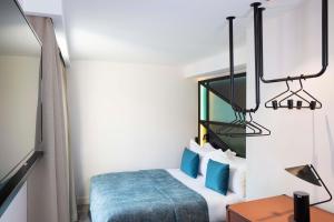 Hotels Le 12 Hotel : photos des chambres