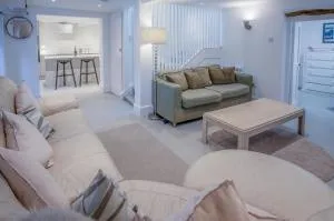 Caleb's Cottage - 4 Bedroom Cottage - Solva - 索尔瓦