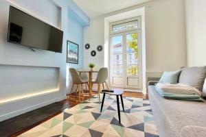 #CC Le Cadet Jean Jaurès A B and E tramway T2 equipped