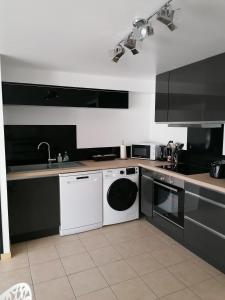 Jolie maison avec Jardin à Réau