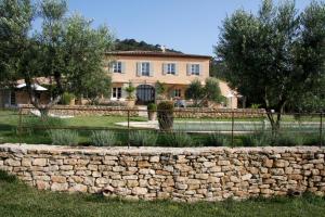 Maisons de vacances La Bastide des Amandiers : photos des chambres