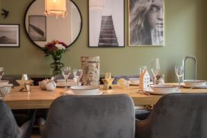 Appartements Hello Colmar, Duplex Cathedrale, historic center : photos des chambres