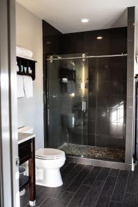 King Suite - Non-Smoking room in White House Hotel