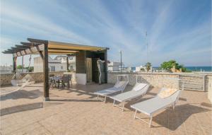 Three-Bedroom Apartment room in Three-Bedroom Apartment in Bari