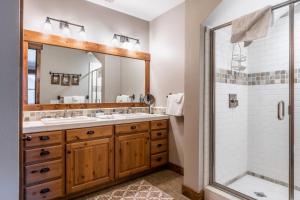 Lodges 1138