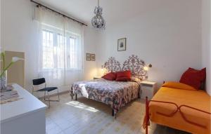 Amazing Apartment In Tirrenia -pi- With 2 Bedrooms