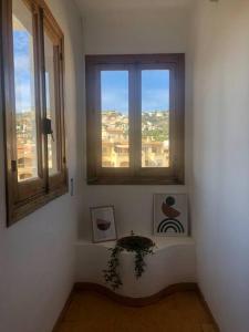 Apartmento studio boho a 1 minuto del puerto y la playa!