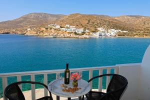 Maistrali Sikinos Greece