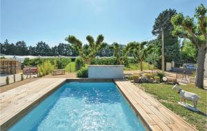 Maisons de vacances Nice home in Vallabrgues with 3 Bedrooms, WiFi and Outdoor swimming pool : photos des chambres