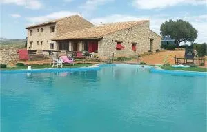 6 Bedroom Awesome Home In La Salzadella - Mas dʼen Rieres