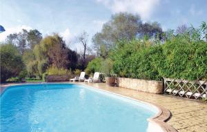 Nice home in Monestier with 2 Bedrooms, WiFi and Outdoor swimming pool