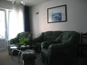 Apartment M