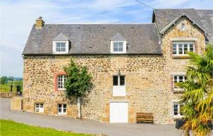 Gorgeous Apartment In Ponts With Wifi - Le PARC