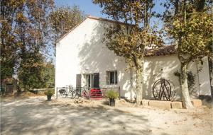 Maisons de vacances Awesome home in Narbonne with 2 Bedrooms, WiFi and Sauna : photos des chambres