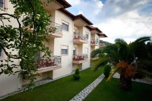 Yiouli Hotel - Velika