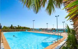 1 Bedroom Amazing Apartment In Prunete - Prunete