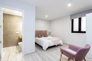 New 140m2 loft-style flat at town heart, 3 beaches close CASA LEON