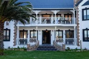 Villa Le Roc Kleinmond Accommodation - Kleinmond