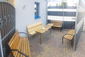 Große Monteurs und Handwerkerwohnung nahe Potsdam Berlin Bad Belzig und Brandenburg Ferienhaus zur weißen Taube