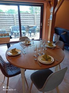 Villas Sauna & Double Jacuzzi interieur et sous les etoiles 1h30 Paris : photos des chambres