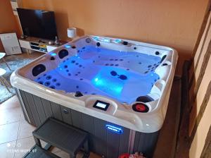 Villas Sauna & Double Jacuzzi interieur et sous les etoiles 1h30 Paris : photos des chambres