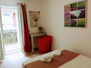 Appartements Studios Archange St Michel : photos des chambres