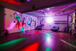 Laguna Villa - Pool, Sauna, Events - at Bazaleti Lake