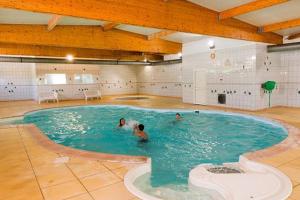 Campings camping du ried a proximite d'Europa-Park et Rulentica : photos des chambres