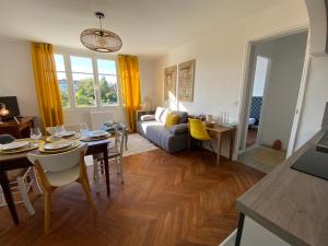 Appartements Yellow'appart #Moulin#1 -Futuroscope-jardin & parking - La Conciergerie : photos des chambres