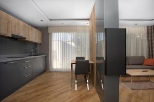 La Boutique Hotel & Suites - Adults Only