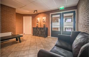 4 Bedroom Gorgeous Home In Den Ham