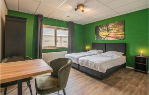 4 Bedroom Gorgeous Home In Den Ham