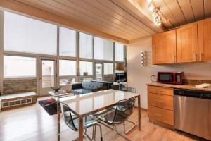 Roomy Condo with Free WiFi & Uncovered Parking