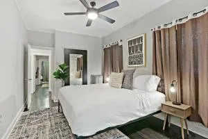 2BR Comfy & Artistic Apt Outfitted for Comfort - Francisco 1 - Lincolnwood