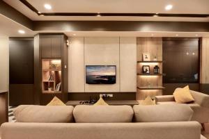 Designer Suite Apartment Seaview 10pax Families Suite