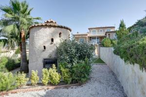 Villa élégante à Fréjus, Piscine