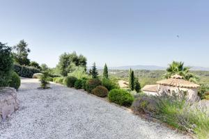 Villas Villa de 3 chambres avec vue sur la mer piscine privee et jardin clos a Frejus a 7 km de la plage : photos des chambres