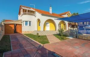 Holiday Home Sunce Dalmacije - Oklaj