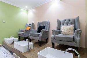 Impala Hotel Parklands