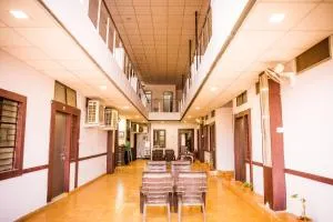 Hotel Ashirwad - Damoh