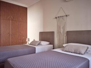 Lithakia Balcony Villa - Private Pool, Large Groups & Sea View, by ZanteWize