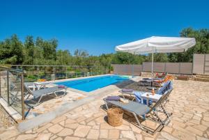 Villa Constadina Large Private Pool AC WiFi