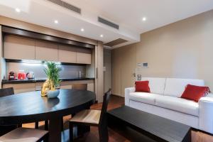 One-Bedroom Apartment - Via San Pietro all'Orto 6