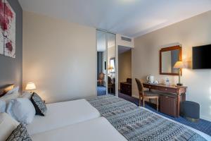 Hotels Amiral Hotel : Chambre Double Supérieure avec 2 Lits Simples