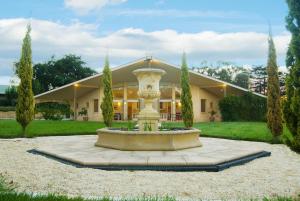 The Gatehouse at Villa Raedward