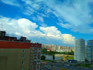 Уютная квартира на метро Харьковская 3 минуты пешком