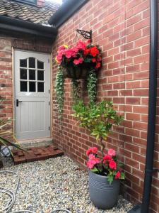 HAYFIELD COTTAGE spacious detached luxury home